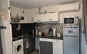 Studio 2 personnes proche des plages et commerces